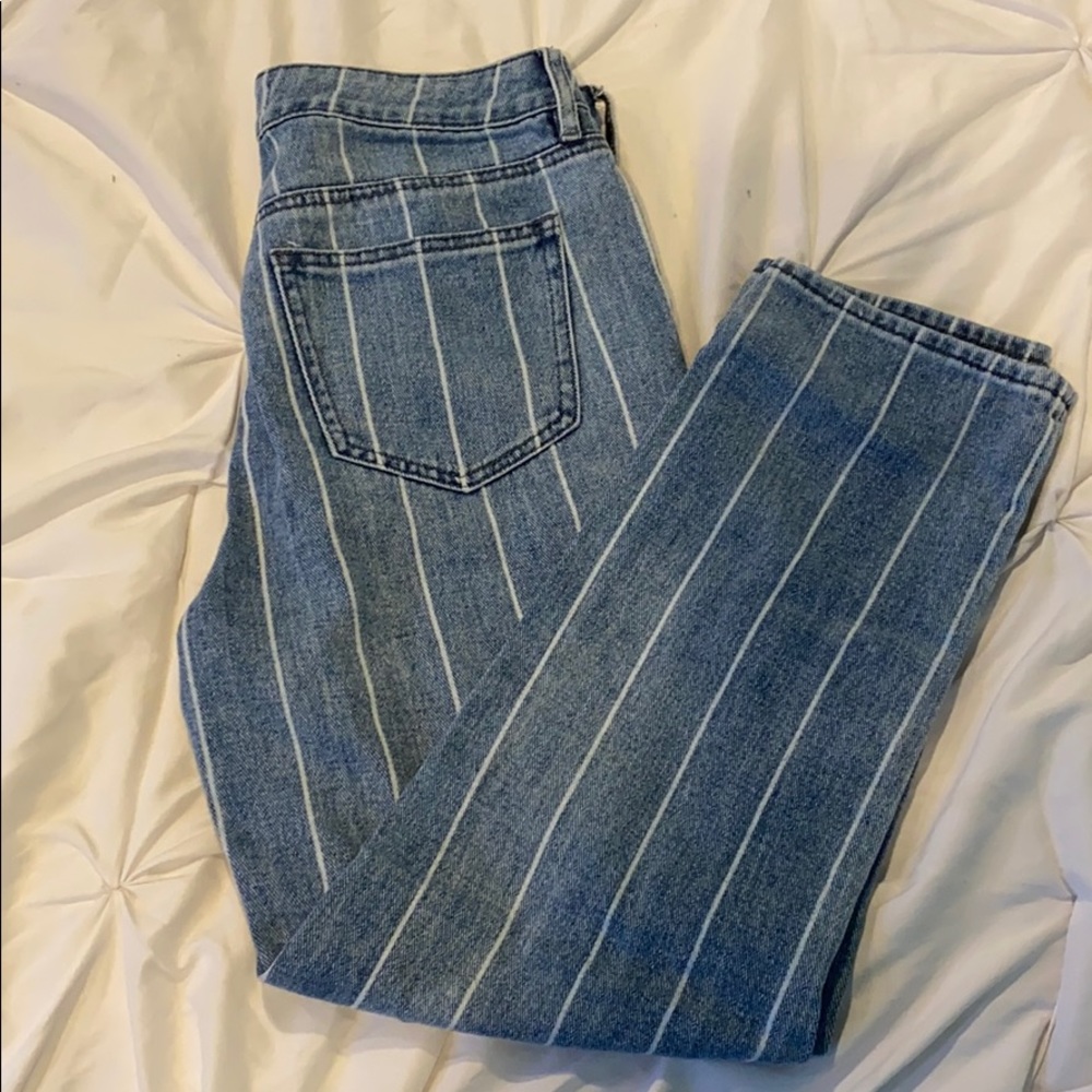 Women’s Pacsun Stripped Jeans